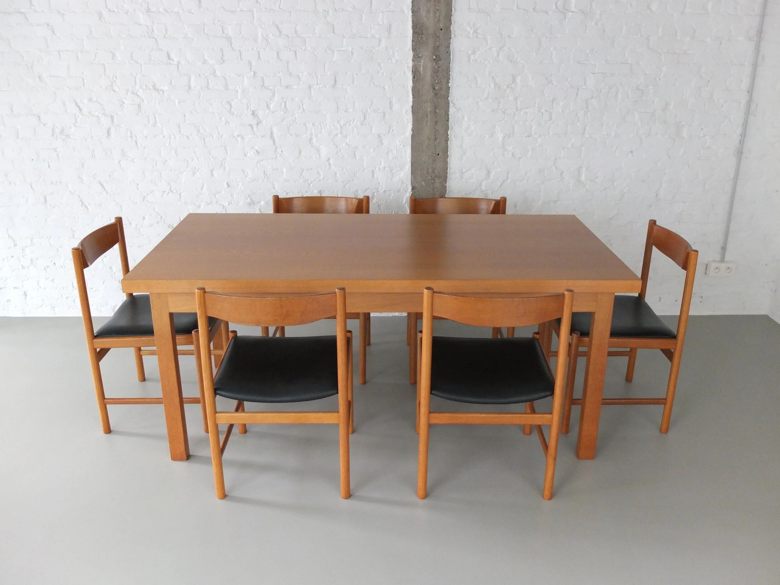 Dining set in natural oak by Meubelatelier Vanda, 1970s
