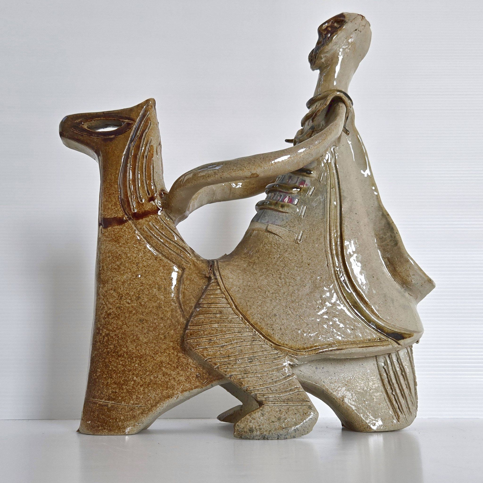 Cavalier en grès vintage, 1970