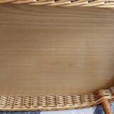 Woven wicker server