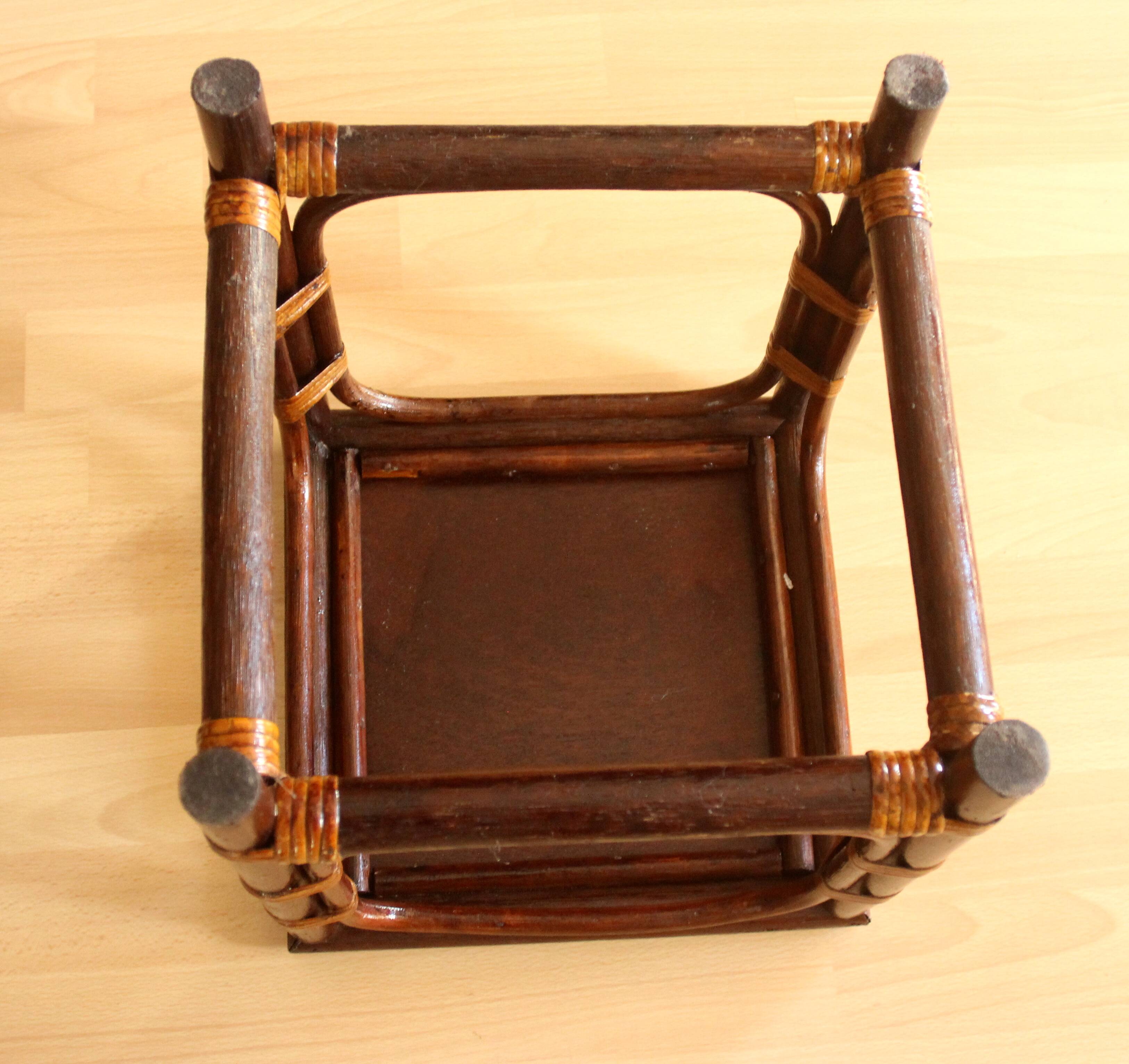 Small side table made of bamboo, rattan and wood - plant stand - Vintage