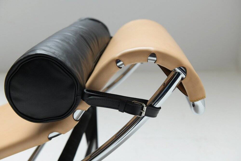 Fauteuil LC4 Le Corbusier édition spéciale Louis Vuitton Cassina