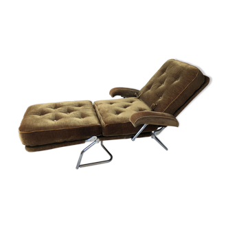 Seventies long chair in ochre velvet