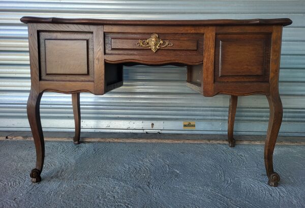 Bureau de ministre en marqueterie style Louis XV