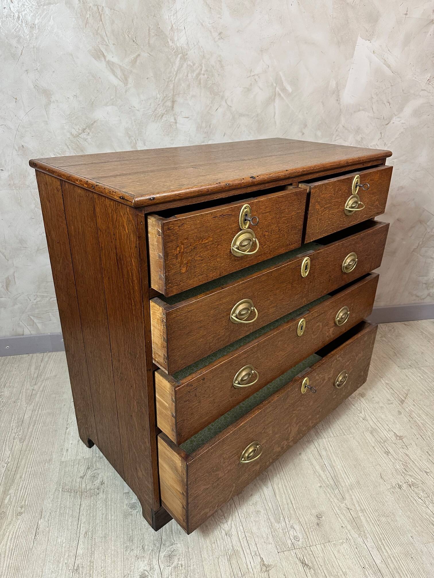 English commode 1920