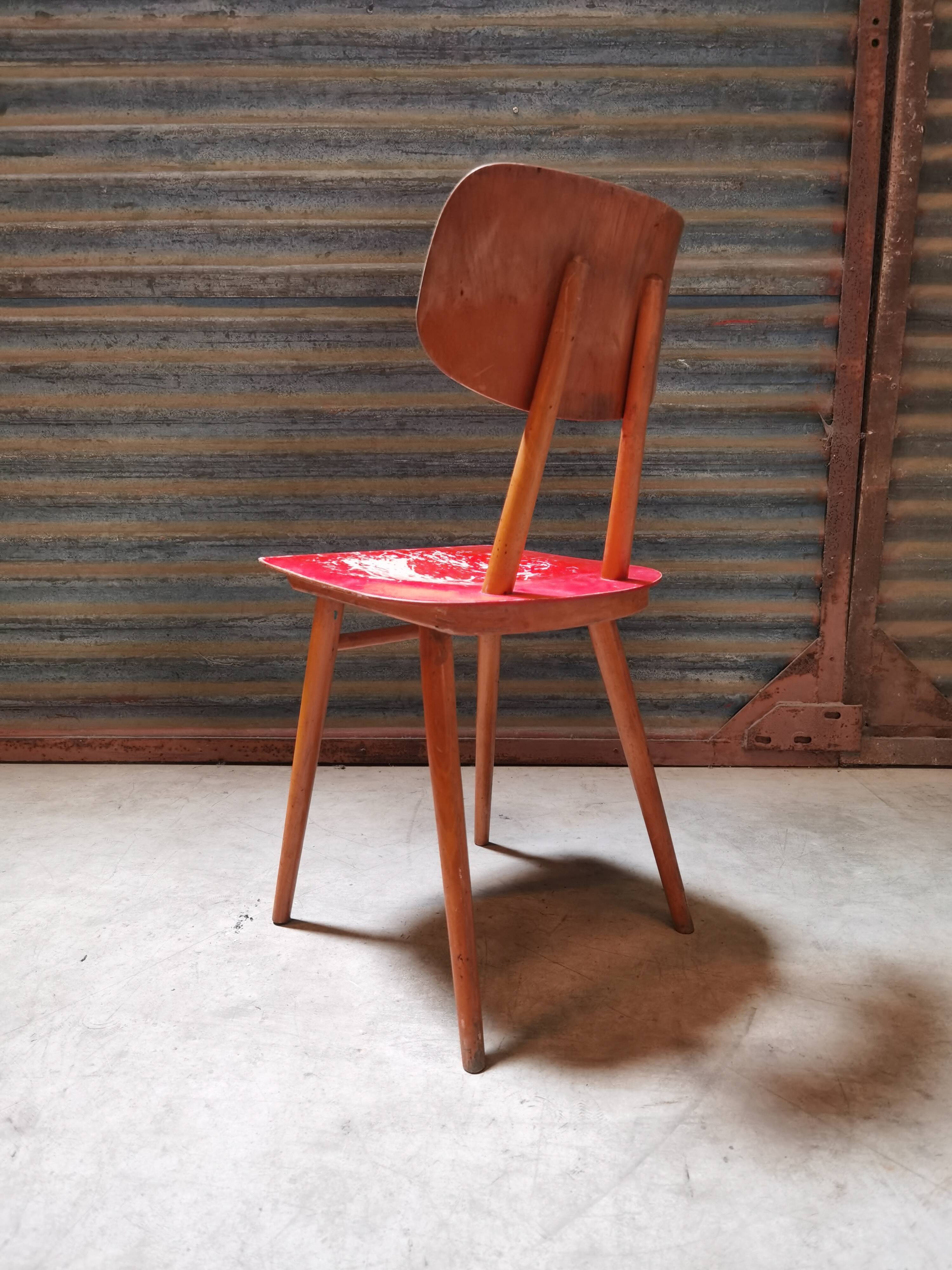 Paire de chaises bois éditées par Ton 1960