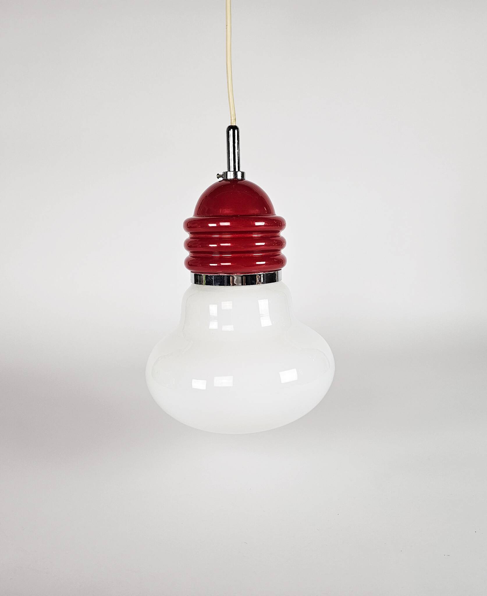 Tronconi - Enrico Tronconi - 'Bulb lamp' -  opaline - chroom - Italie - 1970's