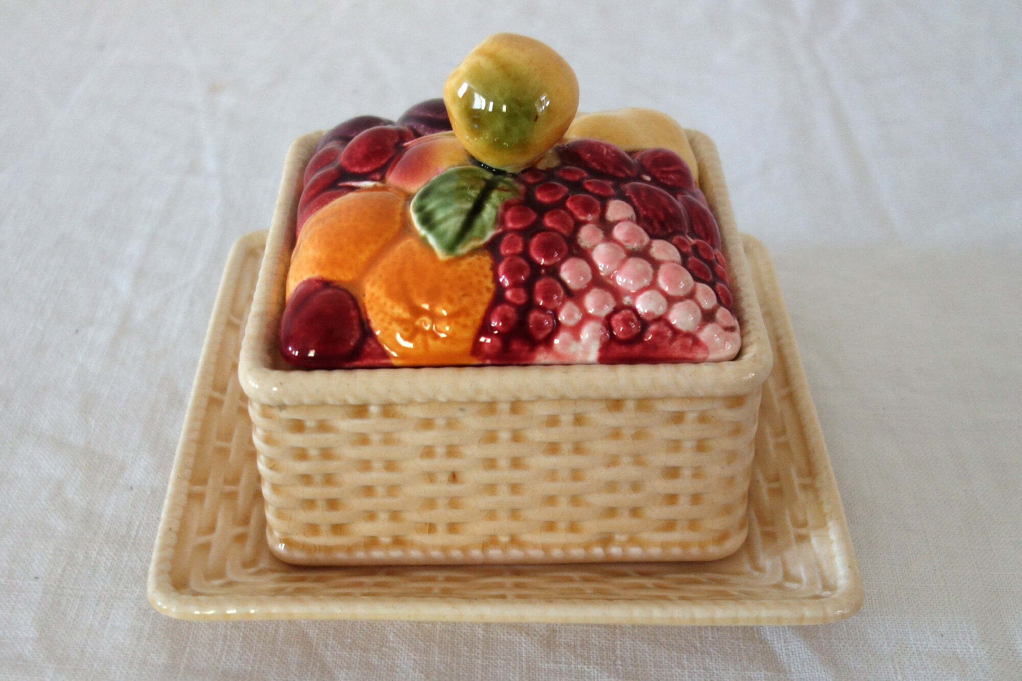 Old sweet jar / fruit basket, square shape, in Sarreguemines ceramic.