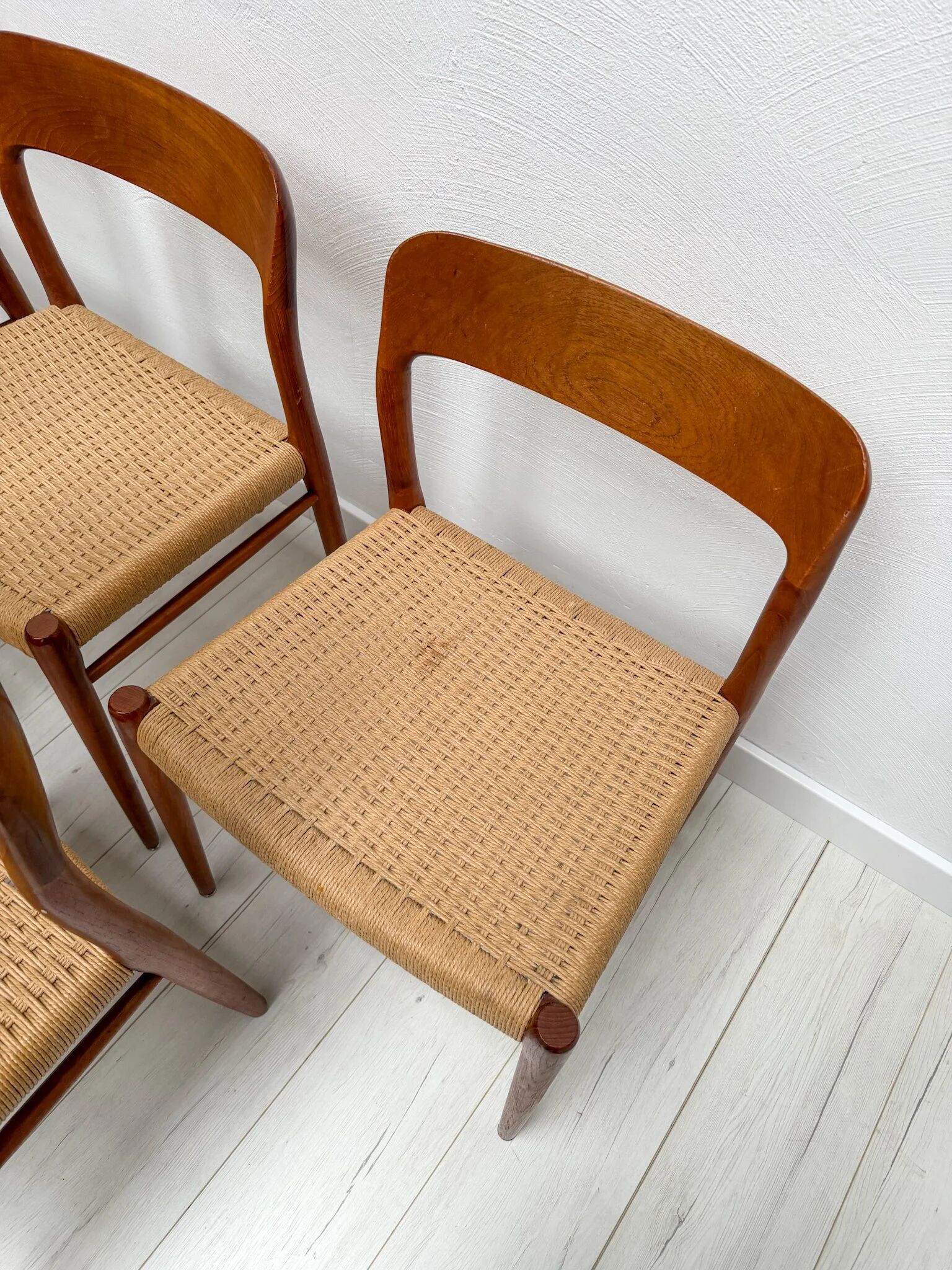 1950s set of 6 vintage Danish teak dining chairs No. 75 by Niels O. Møller