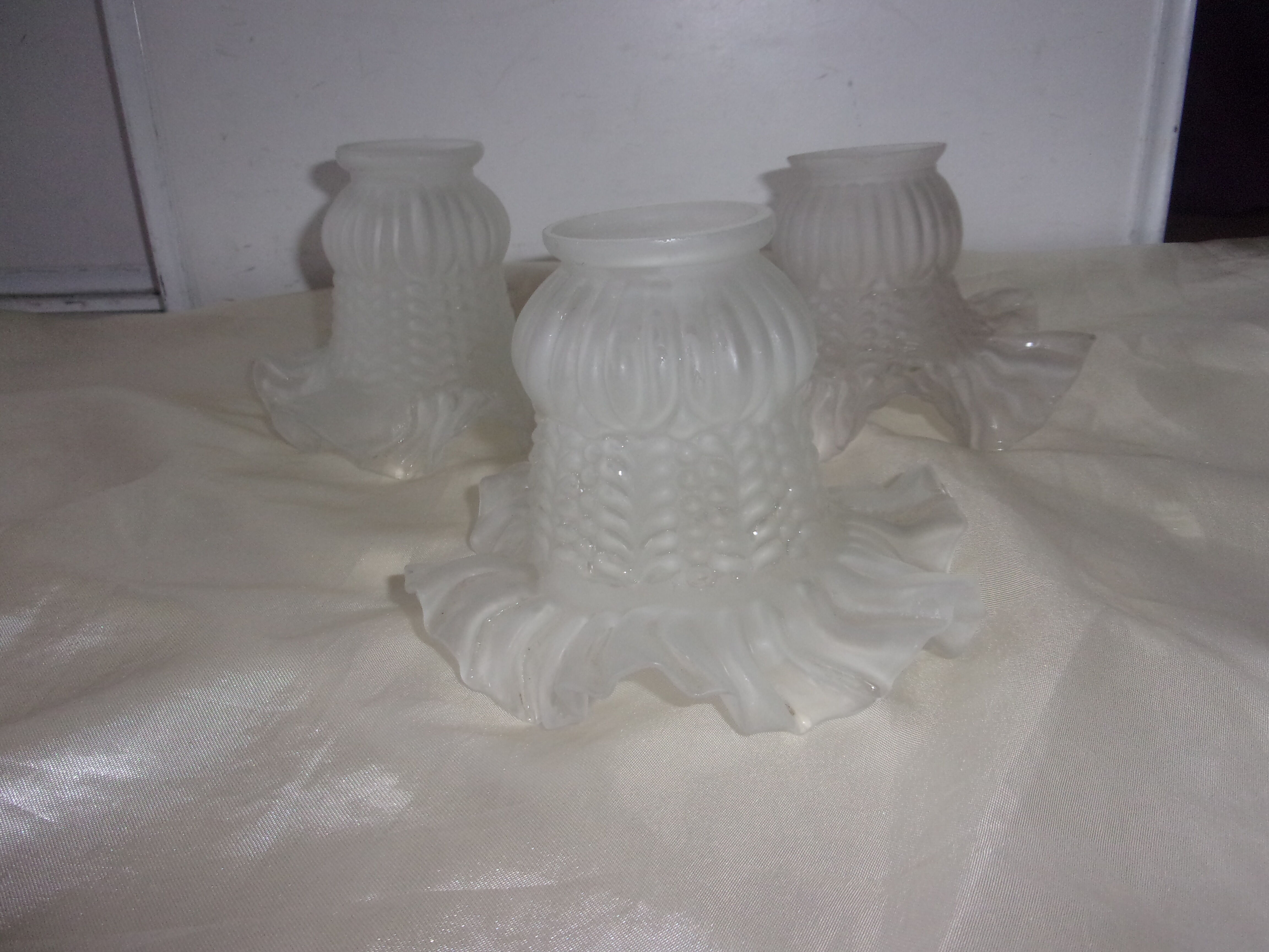 Set of 3 tulip lampshades