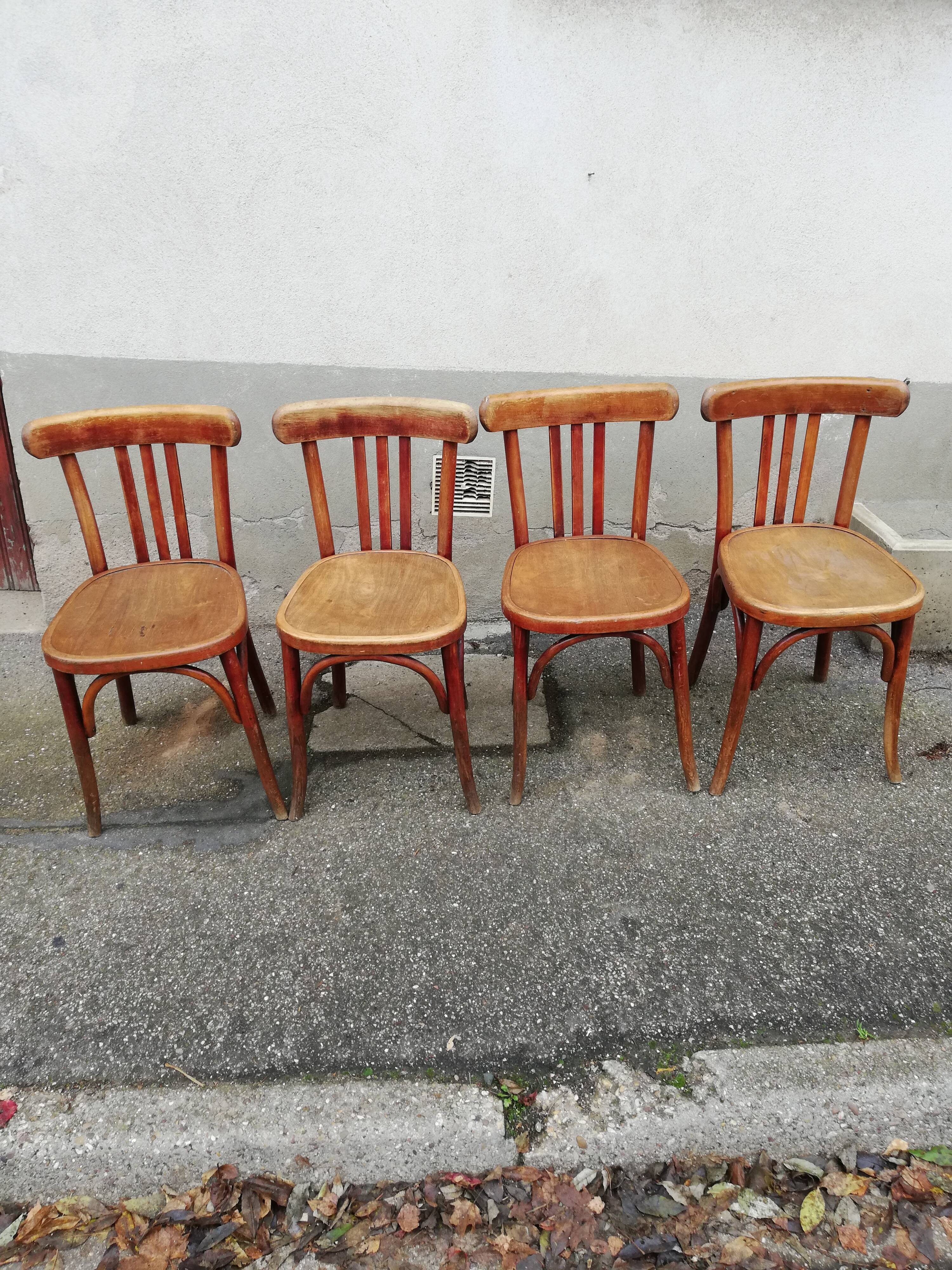 Set of 4 Fischel bistro chairs