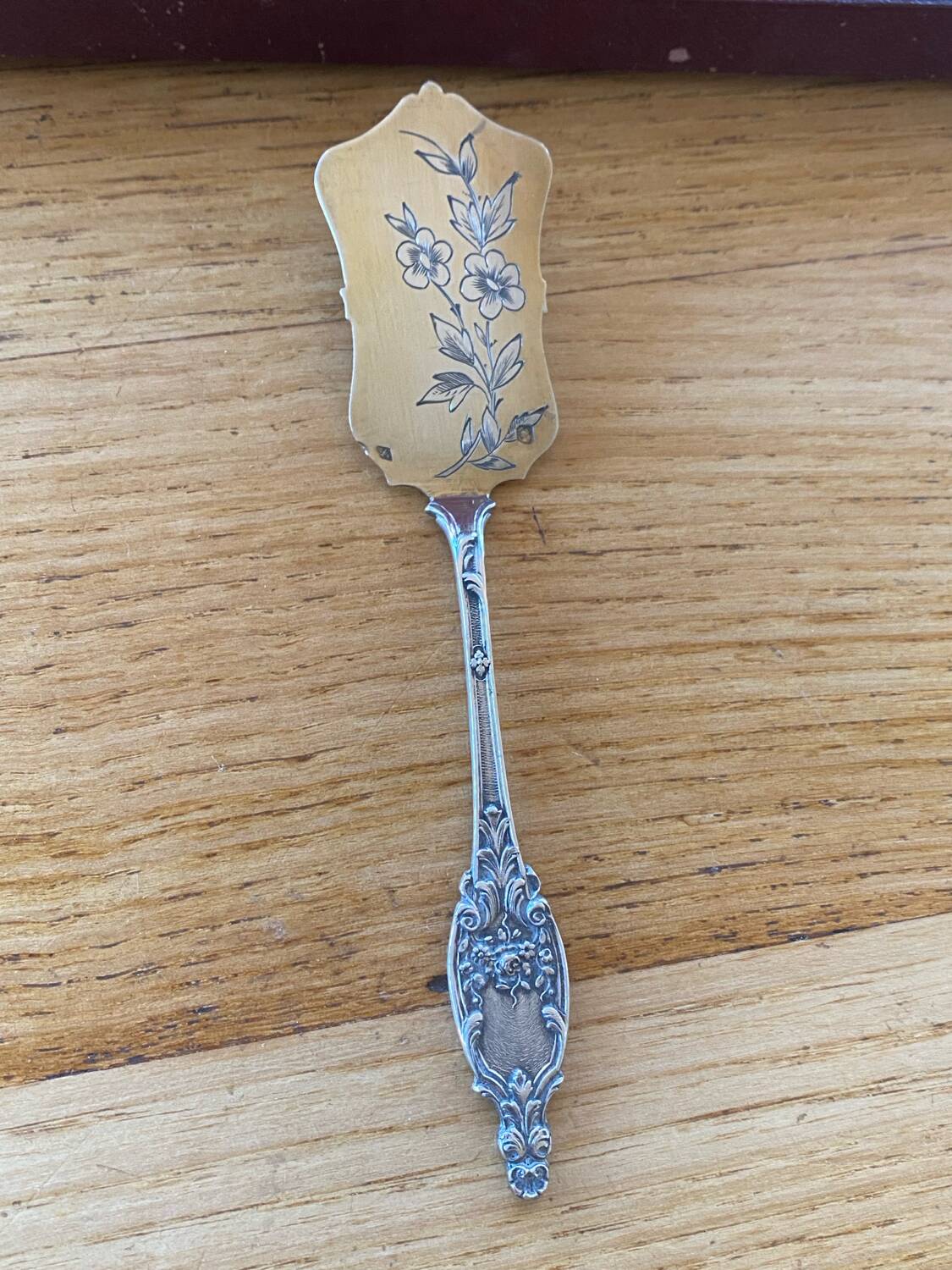 Solid silver mignardises cutlery set