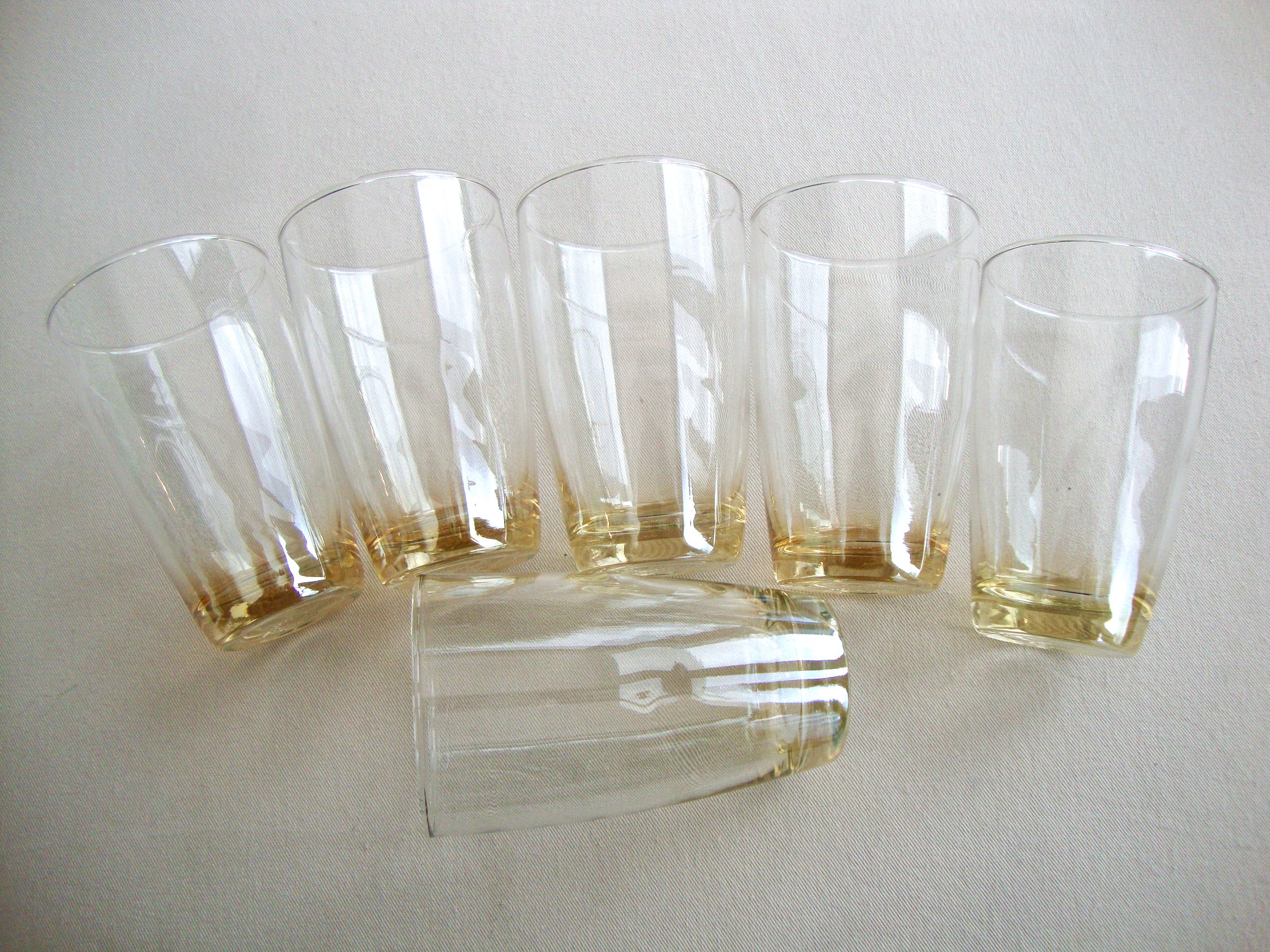 Set de 6 verres à eau jaunes vintage