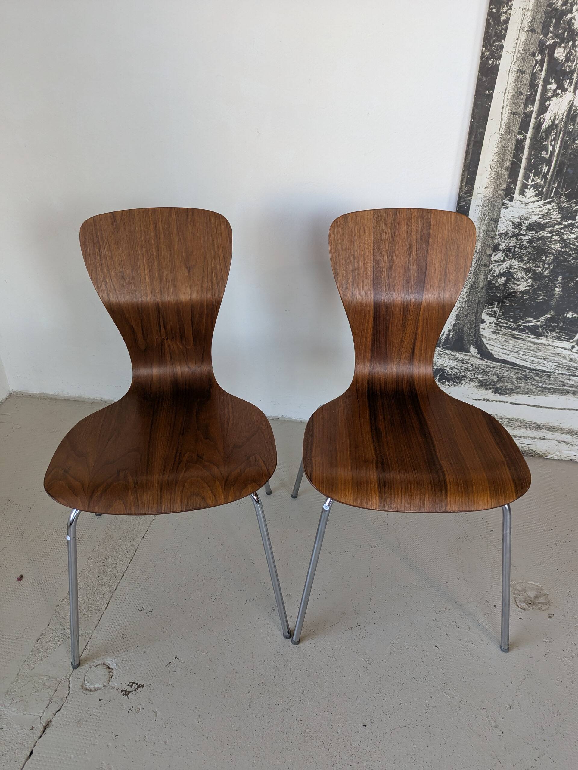 Paire de chaises de Tapio Wirkkala pour Asko, noyer