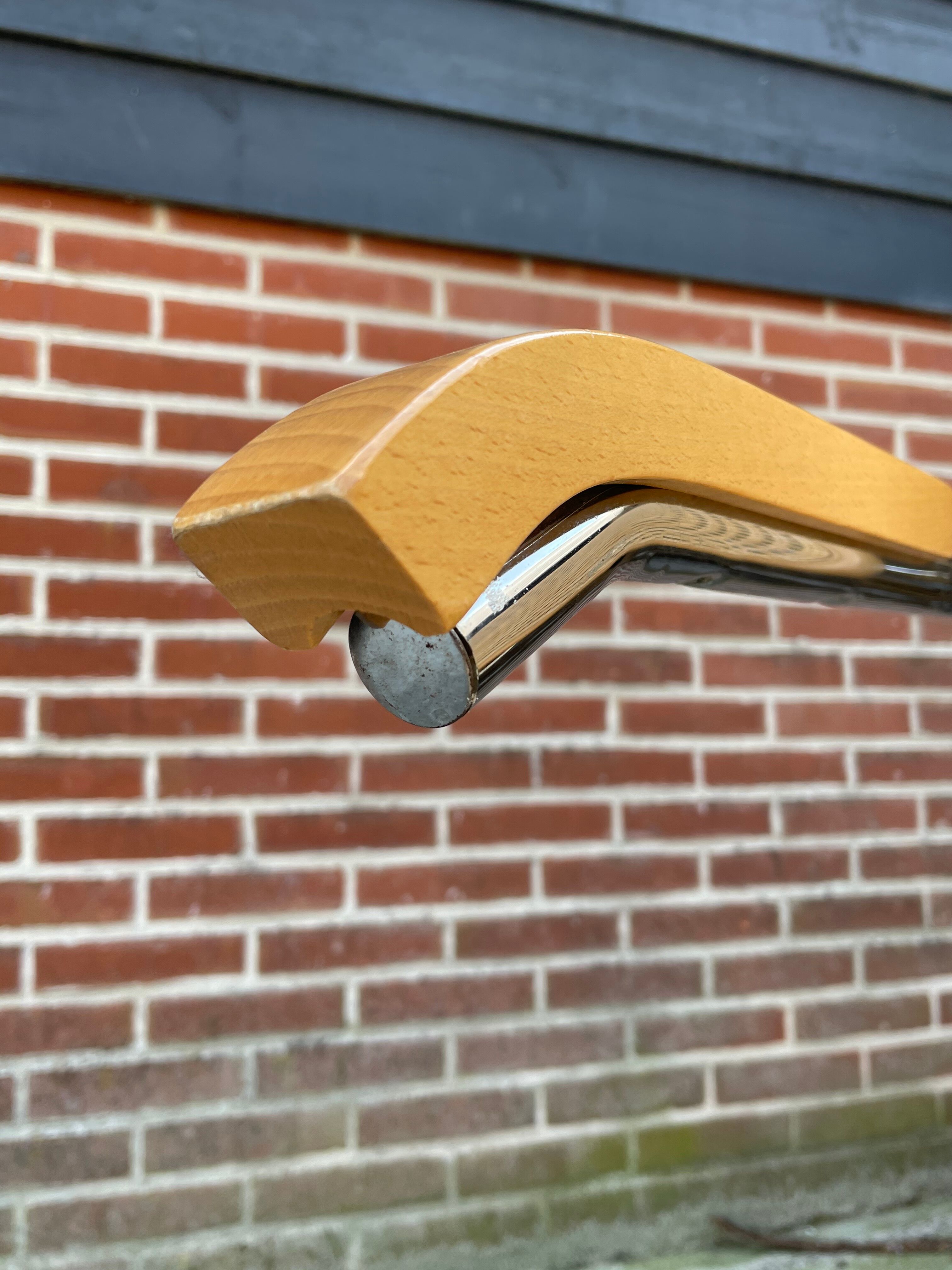 Chair model Cesca by Marcel Breuer with armrests B64