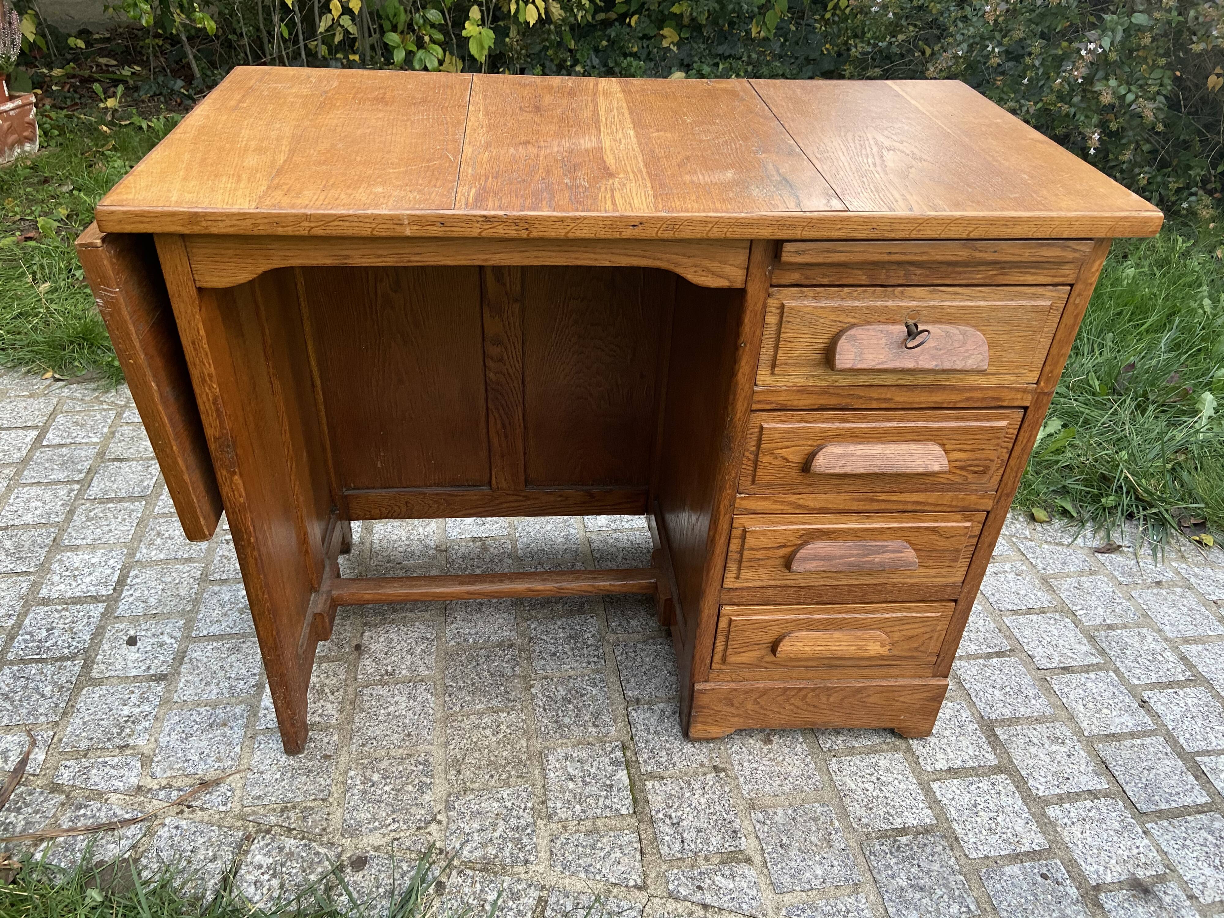 Oak 40/50s children's desk