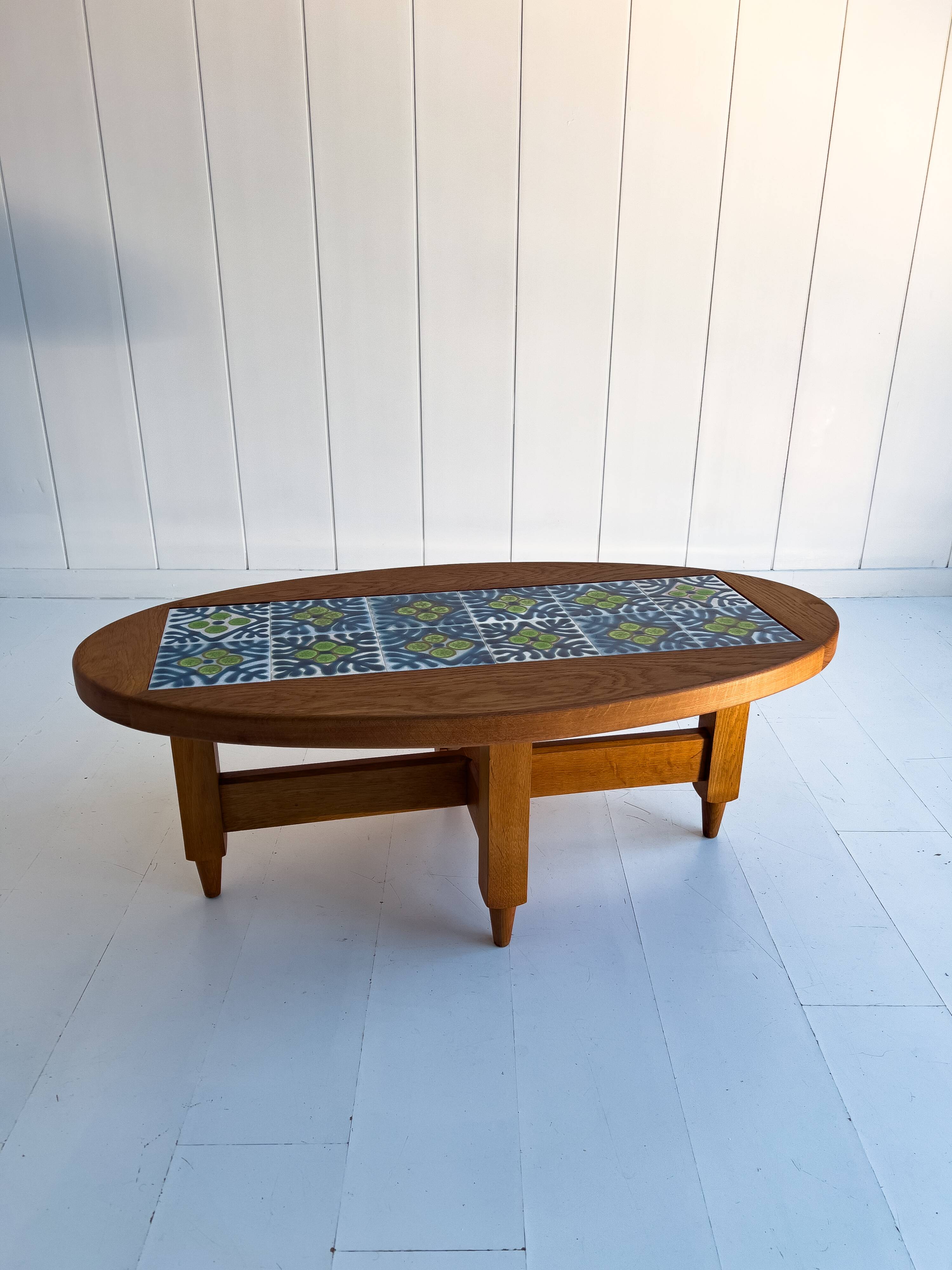Table basse par Guillerme et Chambron pour Votre Maison