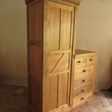 Asymmetrical wardrobe