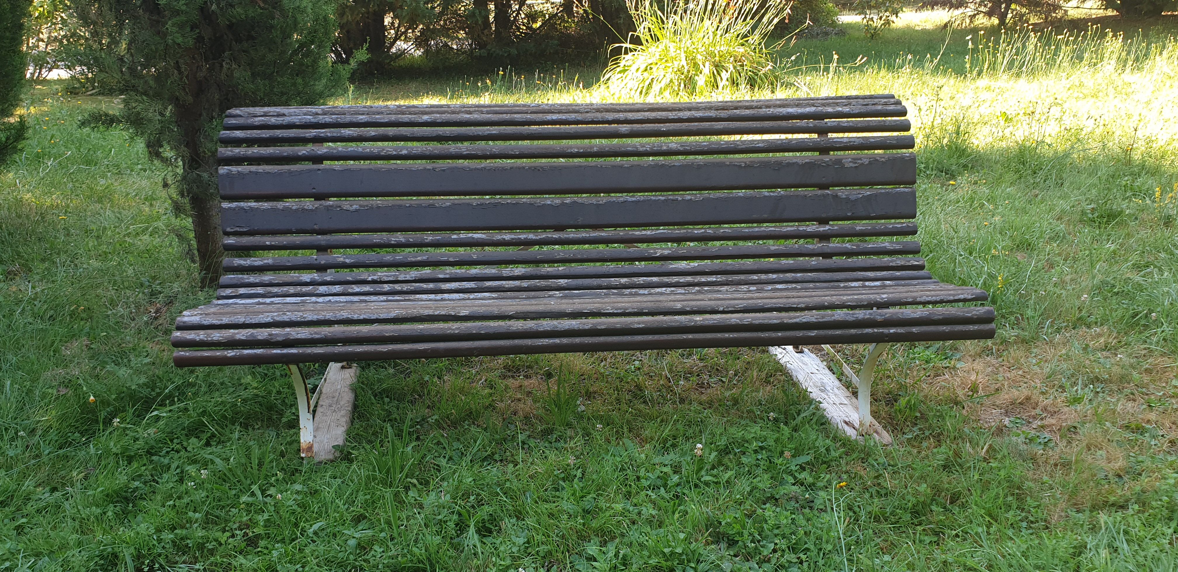 Metal and wood garden bench
