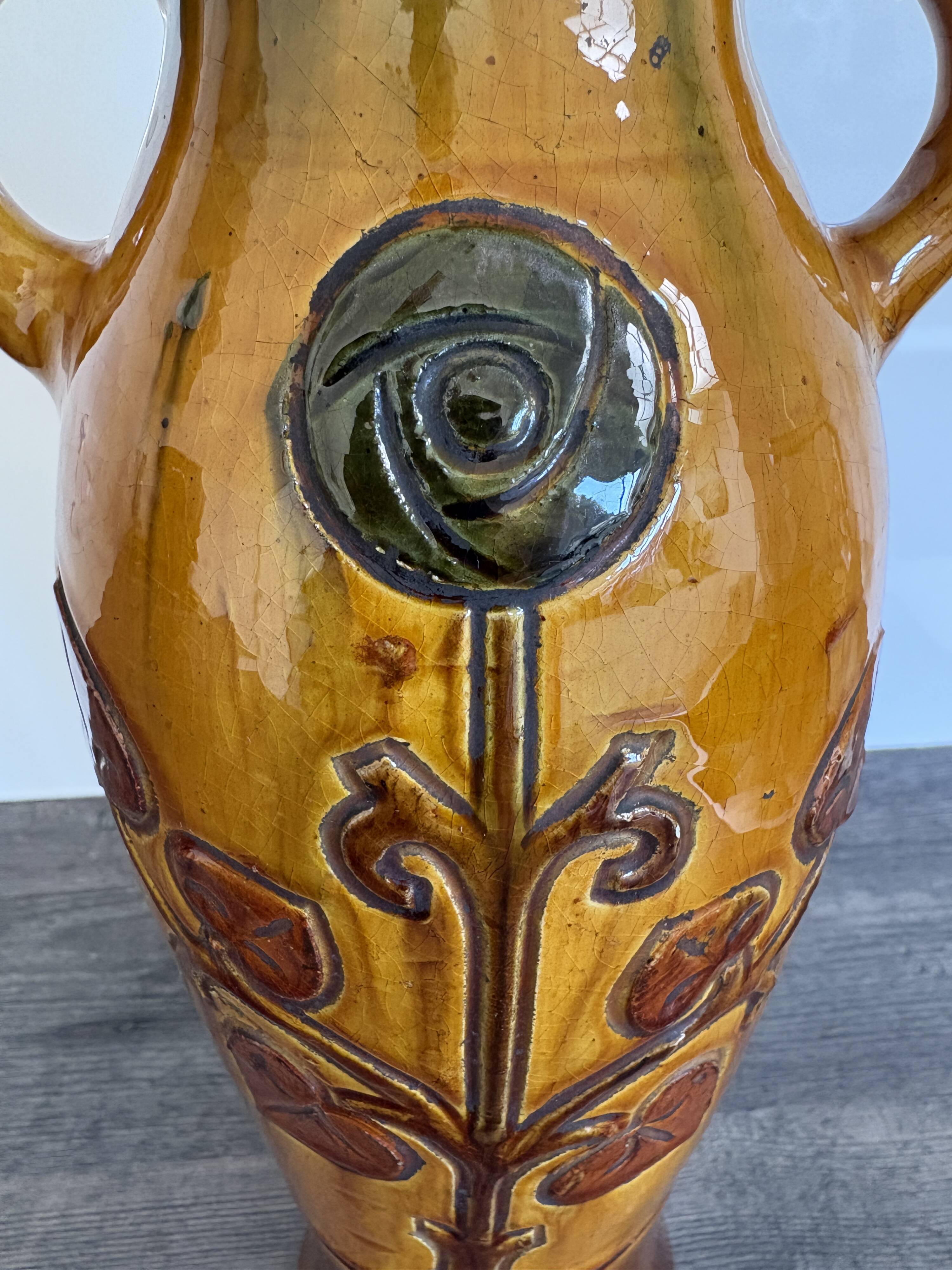 Art Nouveau vase in Flemish pottery