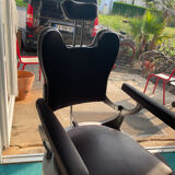 Barber's armchair