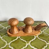 Mushroom salt and pepper shakers
