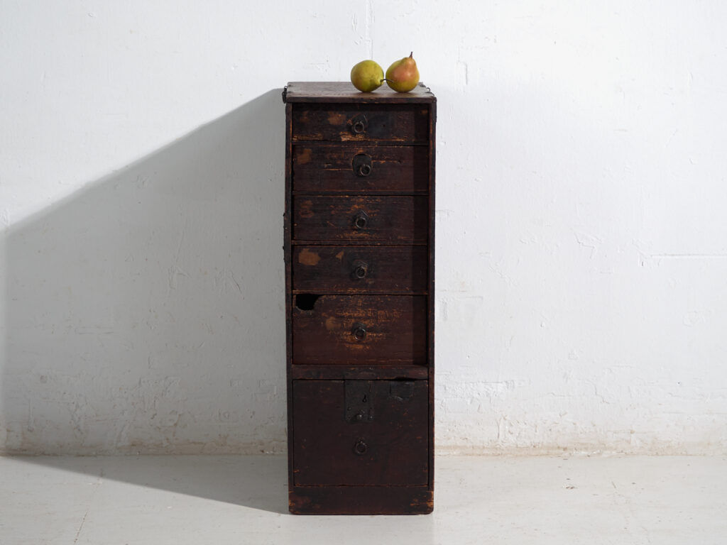 Antique Japanese storage furniture – Meiji/Taishō period (c.1880-1926) #74