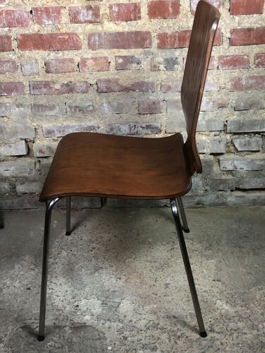 4 chaises scandinaves vintage en bois thermoformé 1970