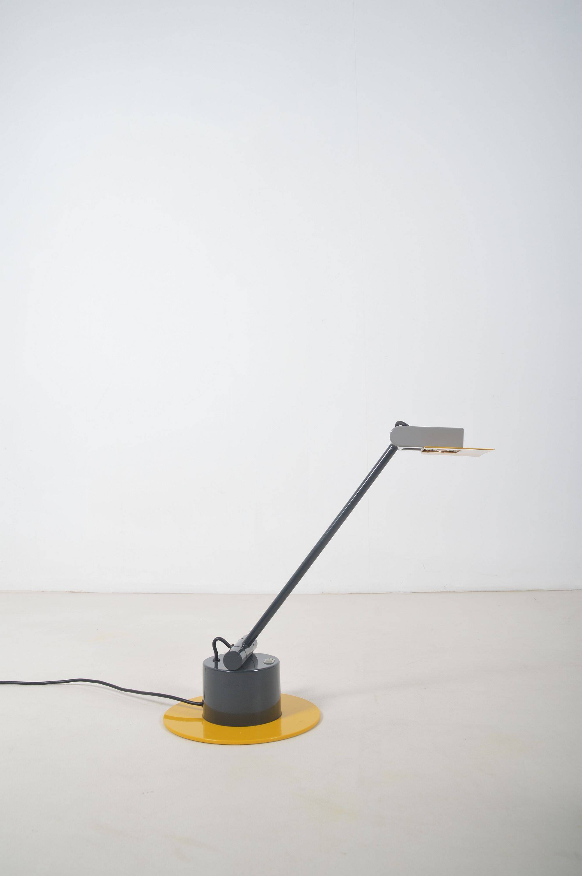 Aero lamp designed by Ettore Sottsass for Bieffeplast, 1980s