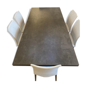 table de la salle à - manger chaises
