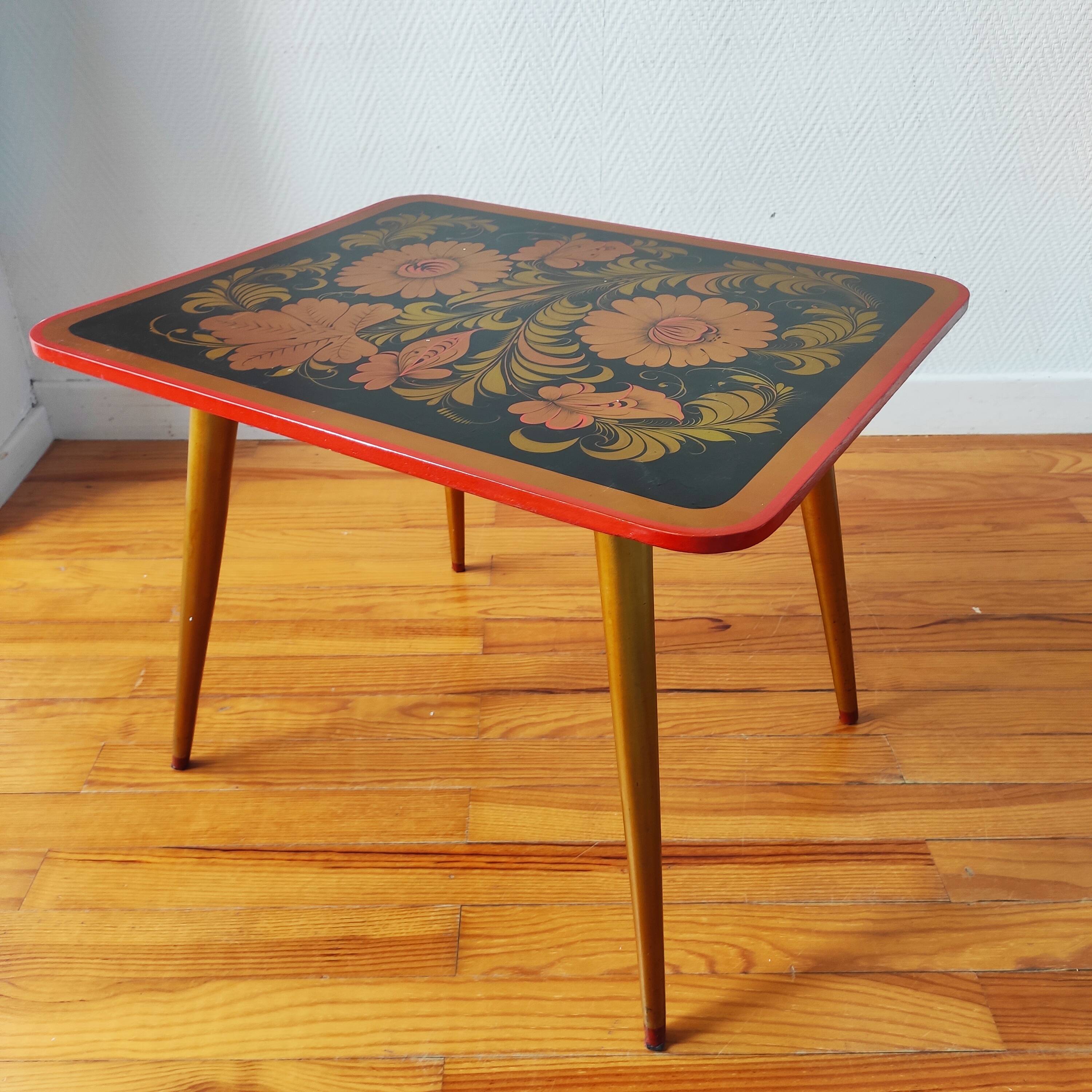 Vintage 1965 wooden compass leg side table