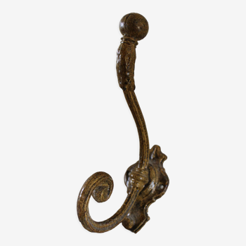 Coat rack metal rocaille hook round hook