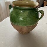 Old pot in gres