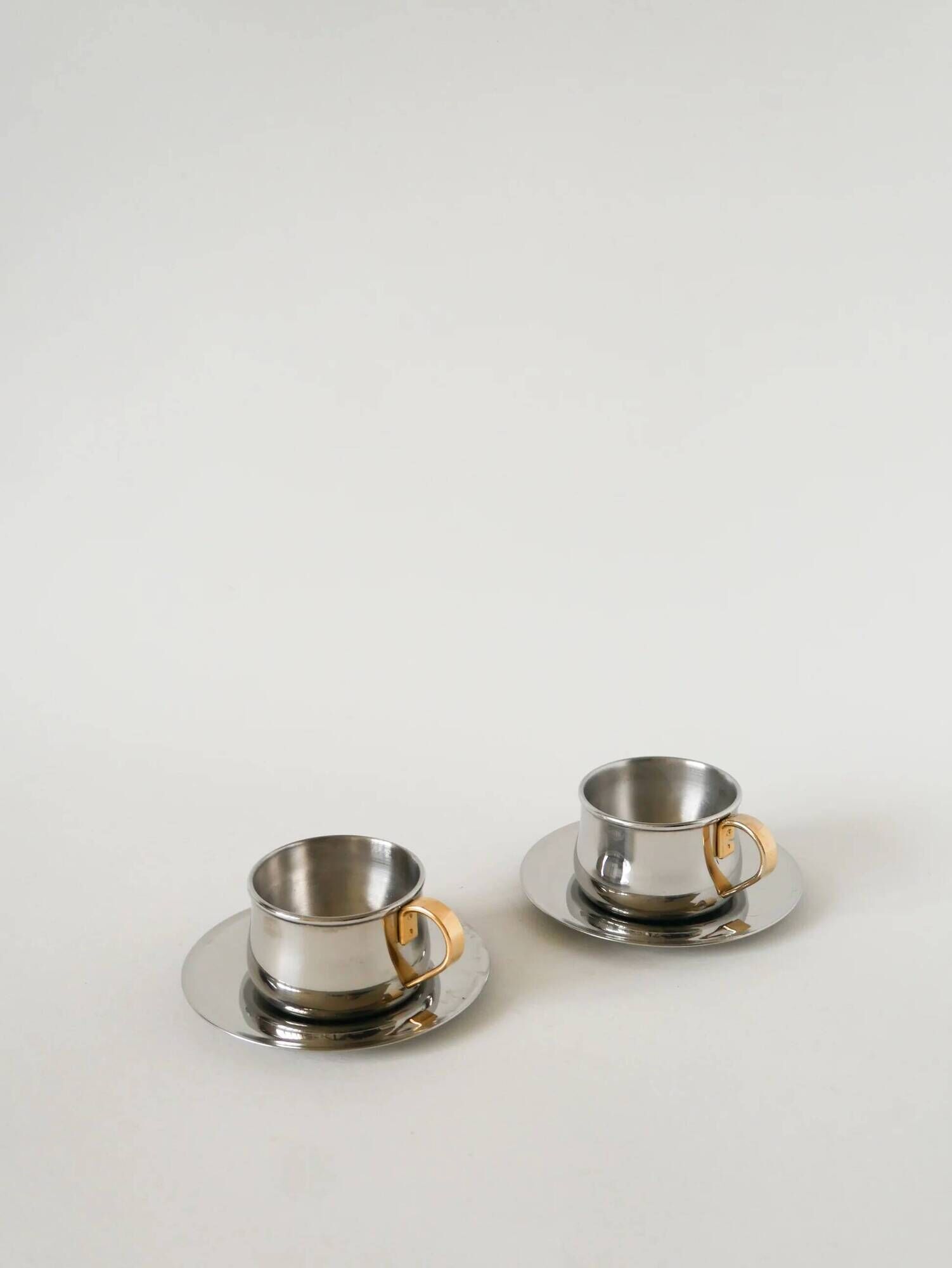 Set of double-walled stainless steel espresso cups made in Italy, 1970s design.