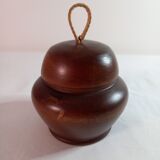 Round box in boxwood