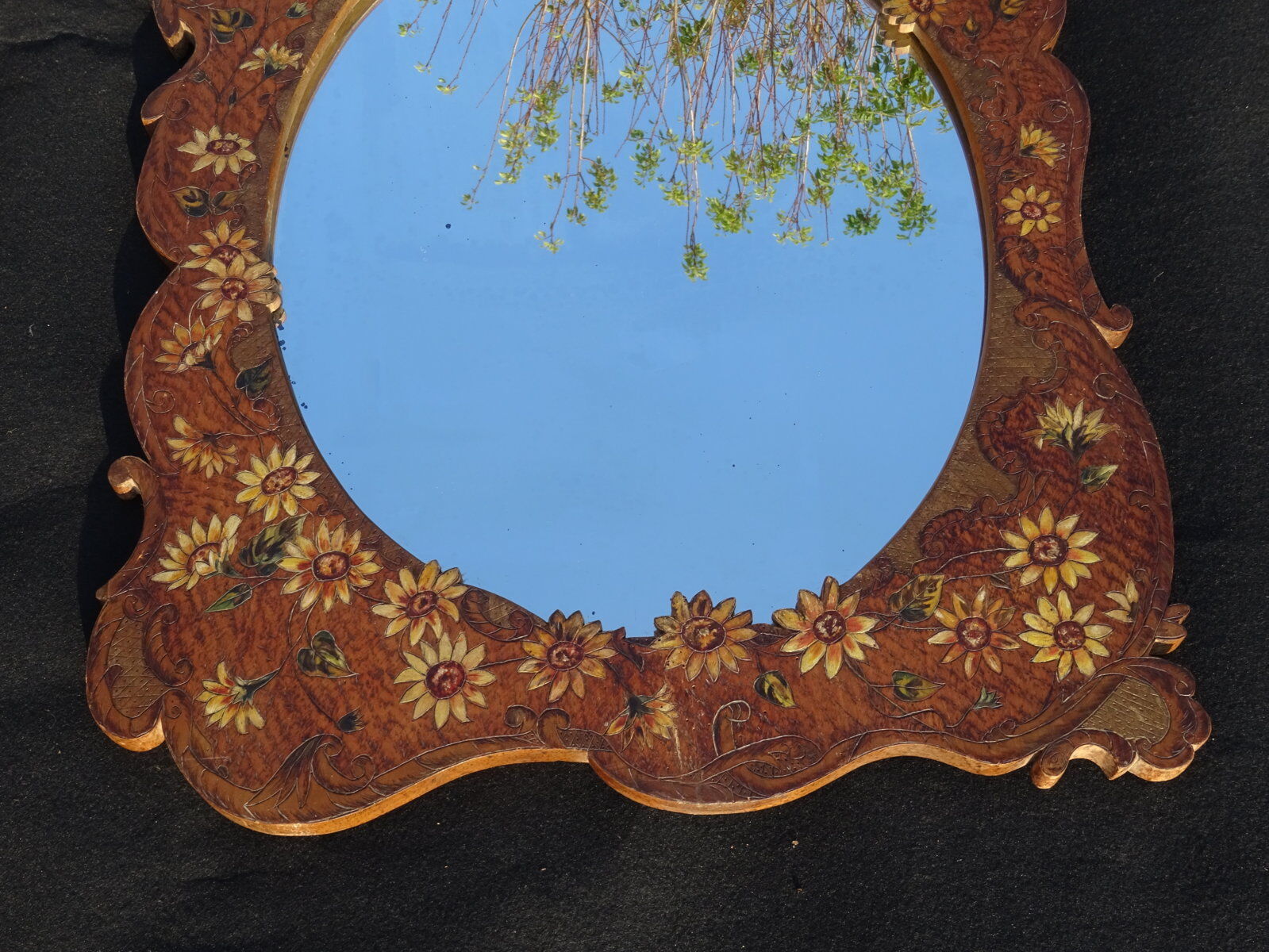 Polychrome pyrogravé mirror 76 x 63 cm