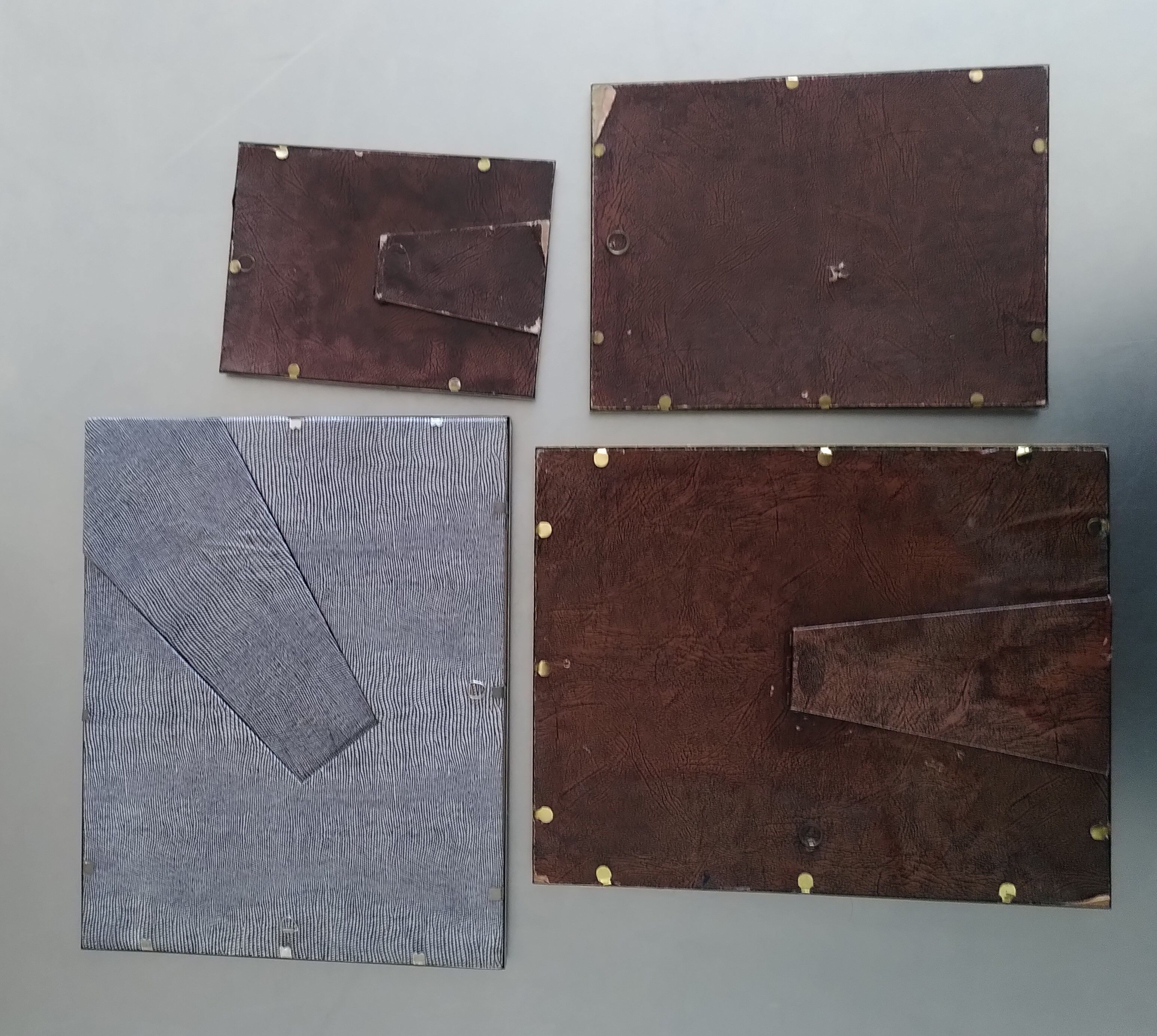 Set of 4 Danish photo frames 40s or 50s in curved glass