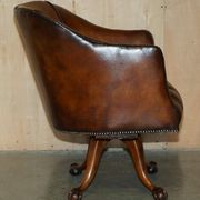 Fauteuil capitaine Chesterfield victorien restauré
