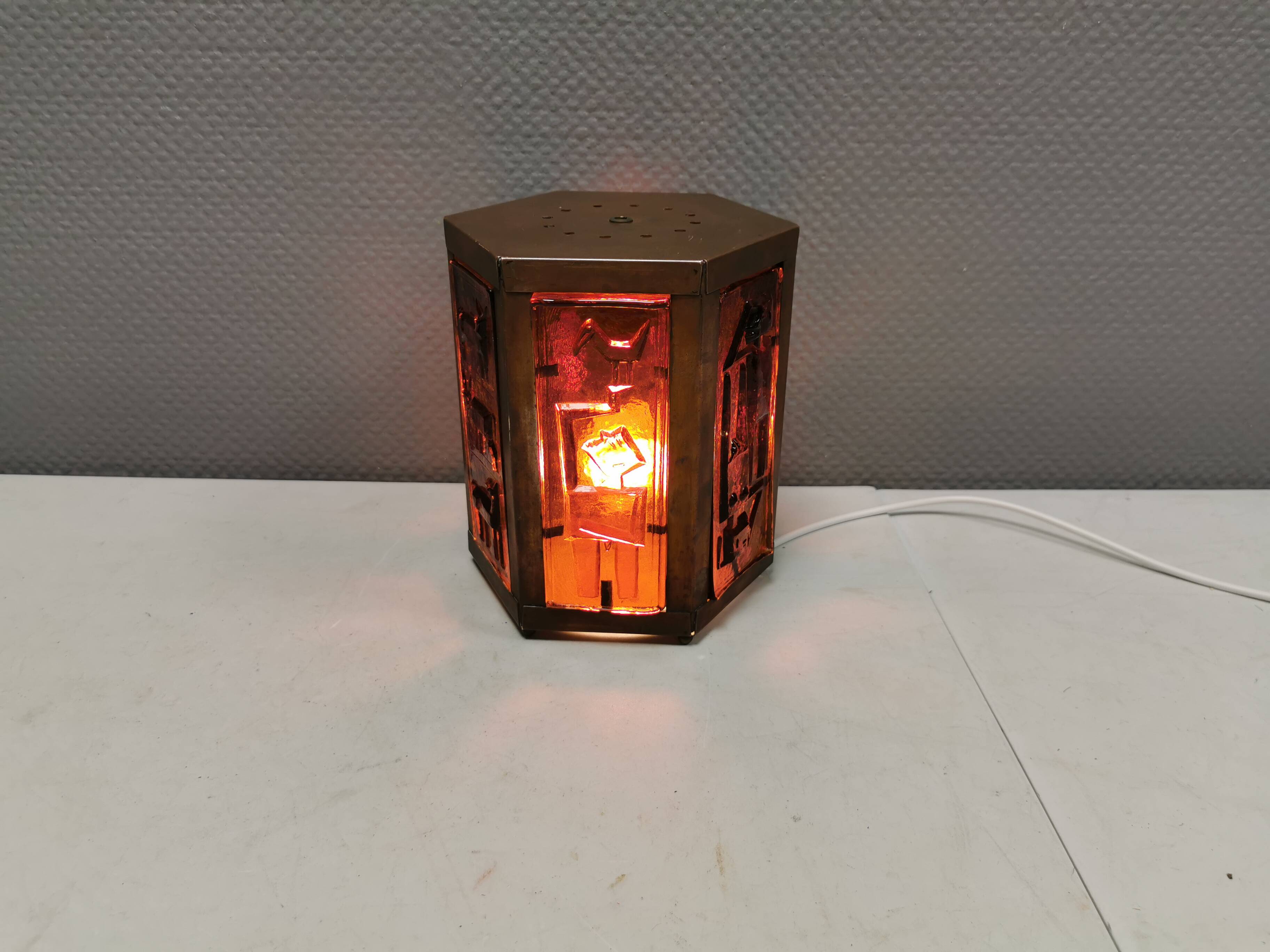 Swedish table lamp in copper and orange glass, by Erik Hoeglund 1960s
