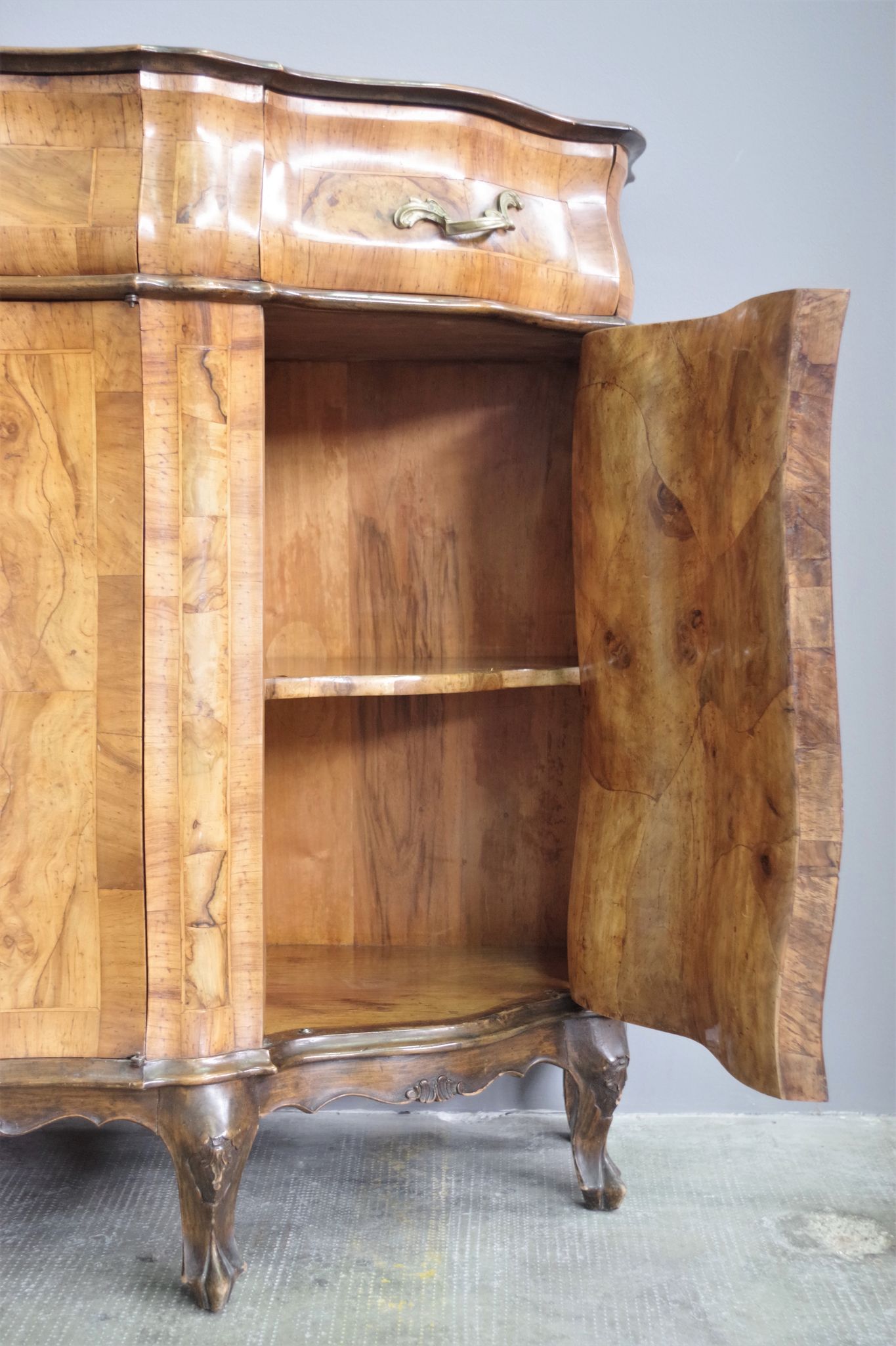 Walnut sideboard Mobilificio Del Fabro Udine, 1950