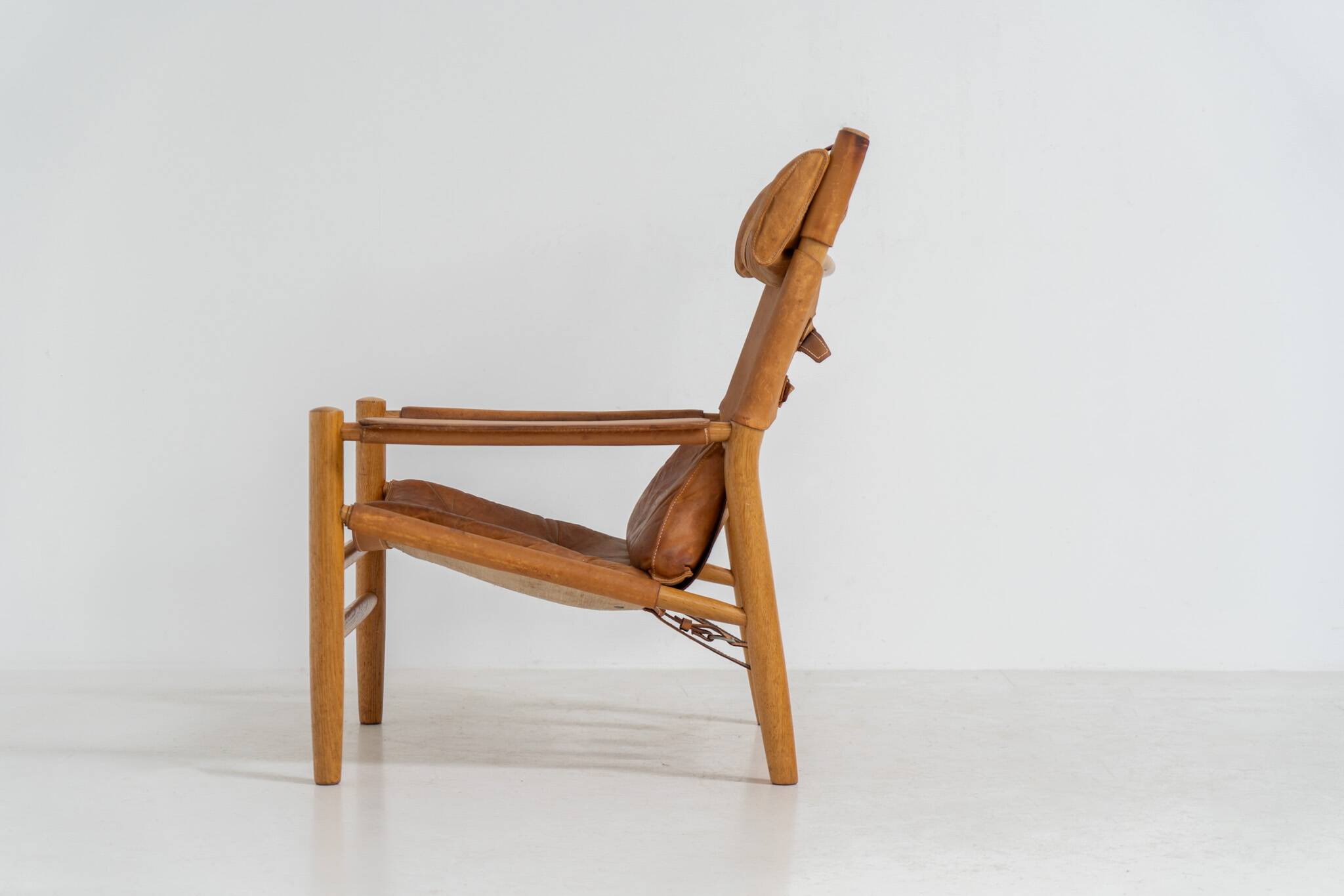 "Dormi" armchair by Kenneth Bergenblad for DUX