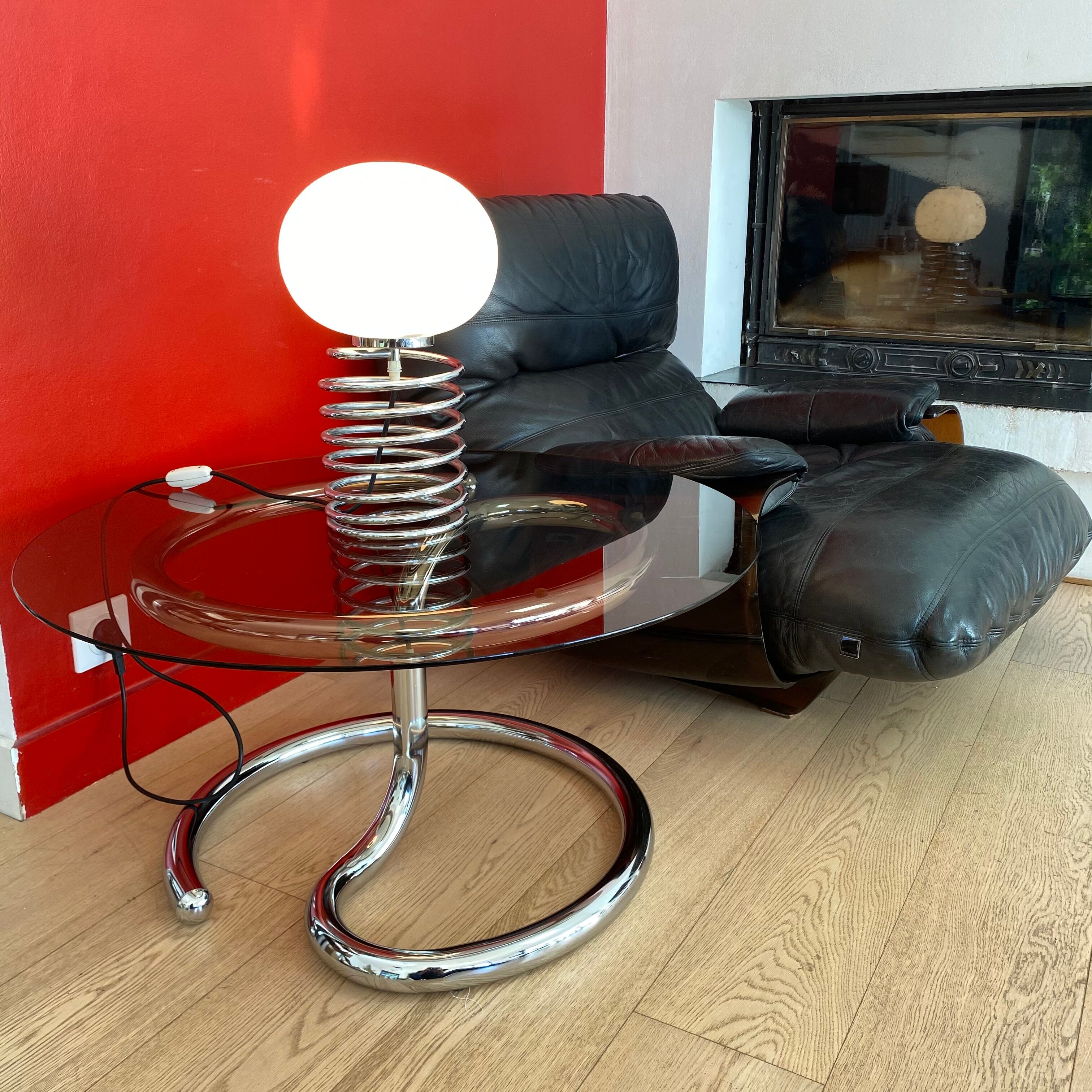 Paul Tuttle's "Anaconda" coffee table for Srtssle. 1971