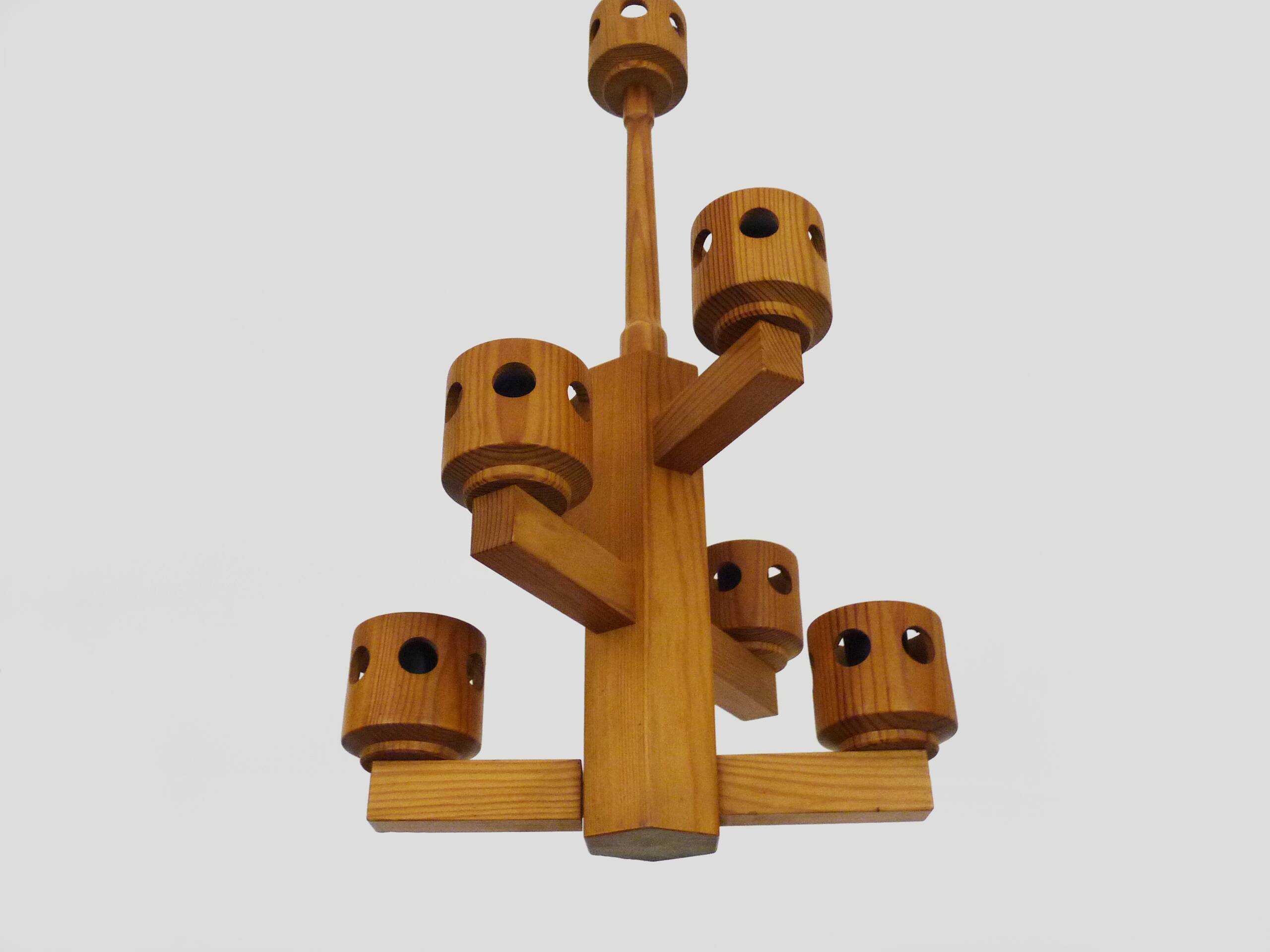 Vintage wooden chandelier with 6 lights. Antique lighting fixture. 1970s