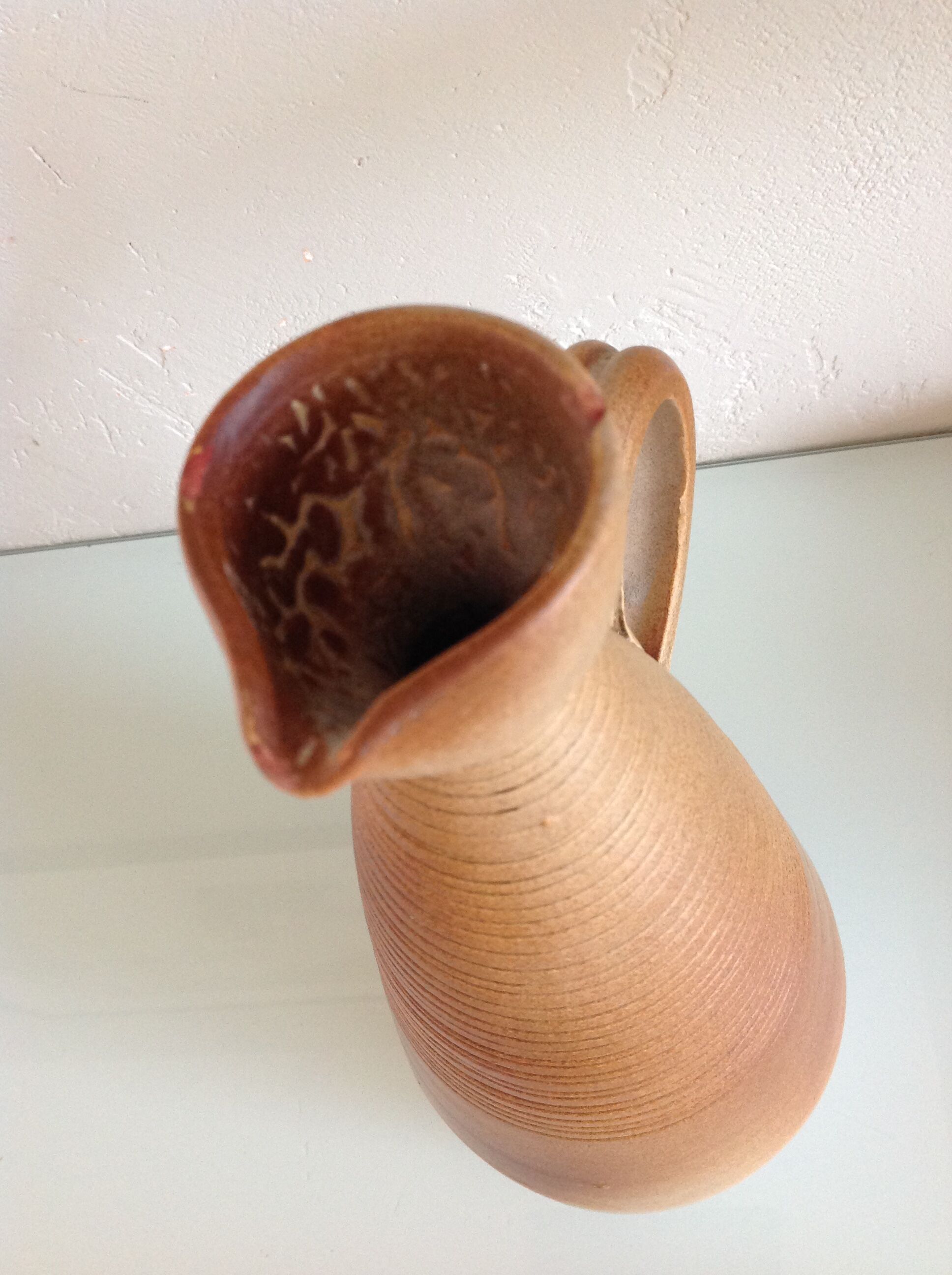 Conical soliflore vase in beige / vintage ceramic 60s-70s
