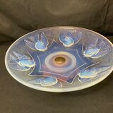 Art Deco bird bowl in opalescent glass, signed circa 1930