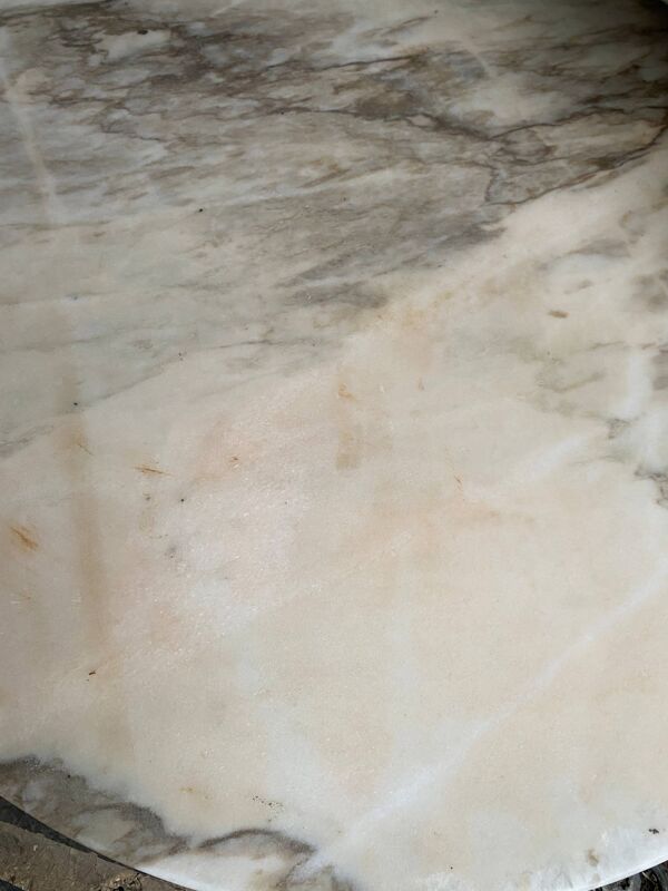 Table basse ronde marbre style Louis XV