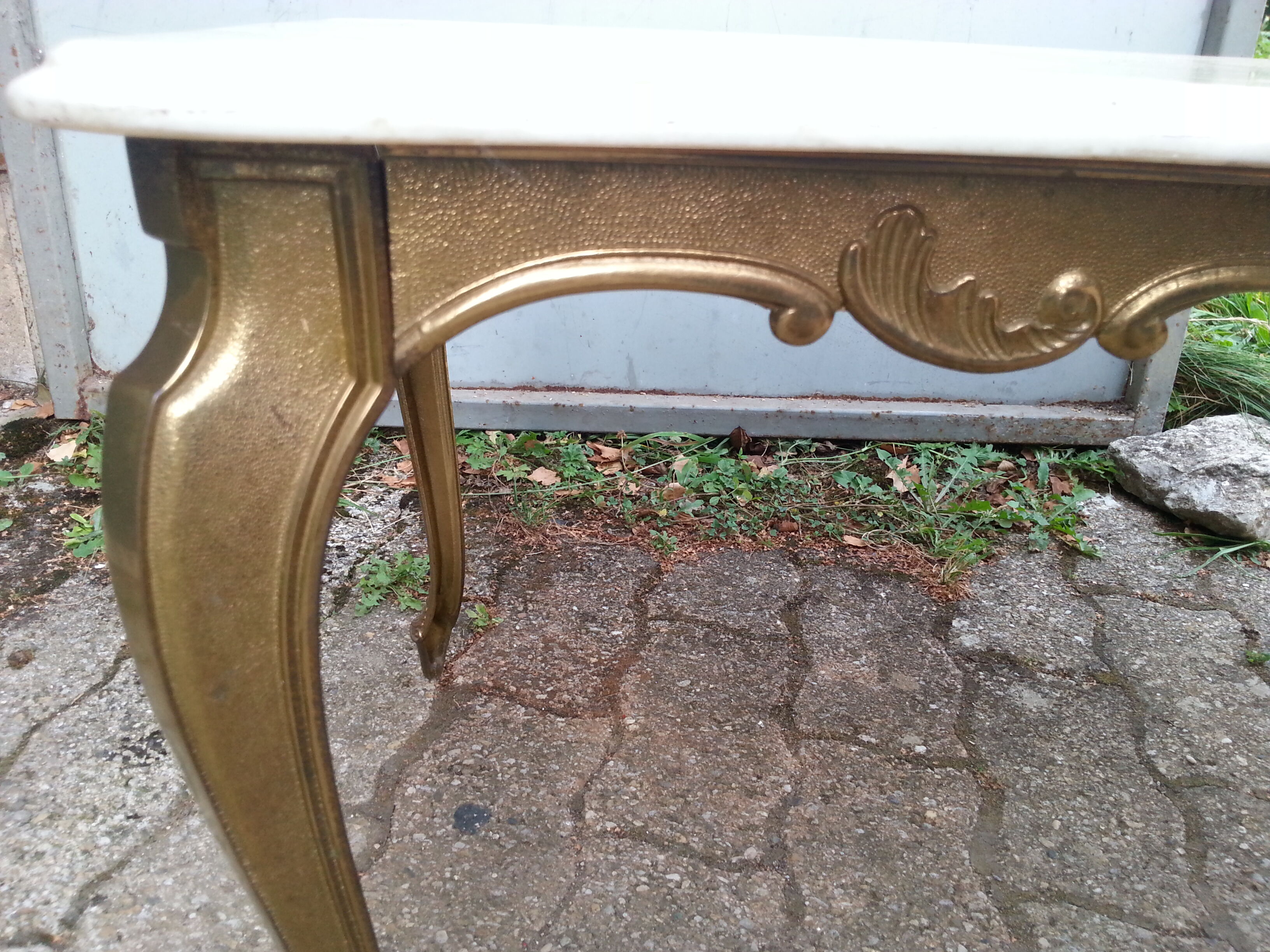 Coffee tanle brass and marble white 1960