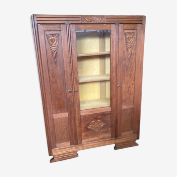 Small display cabinet