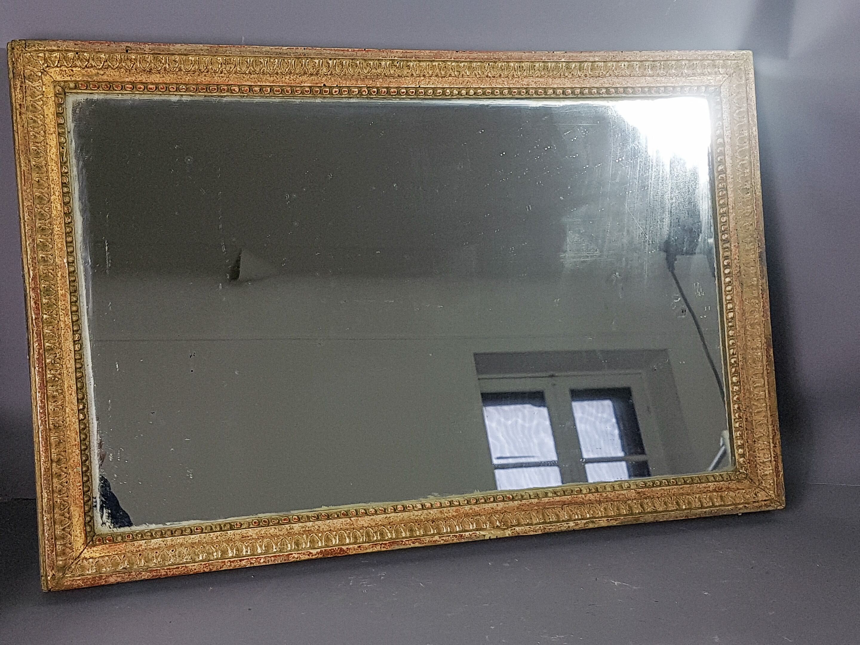 Mirror in Louis XVI-era wood frame - patinated stucco 70x45.5 cm SB
