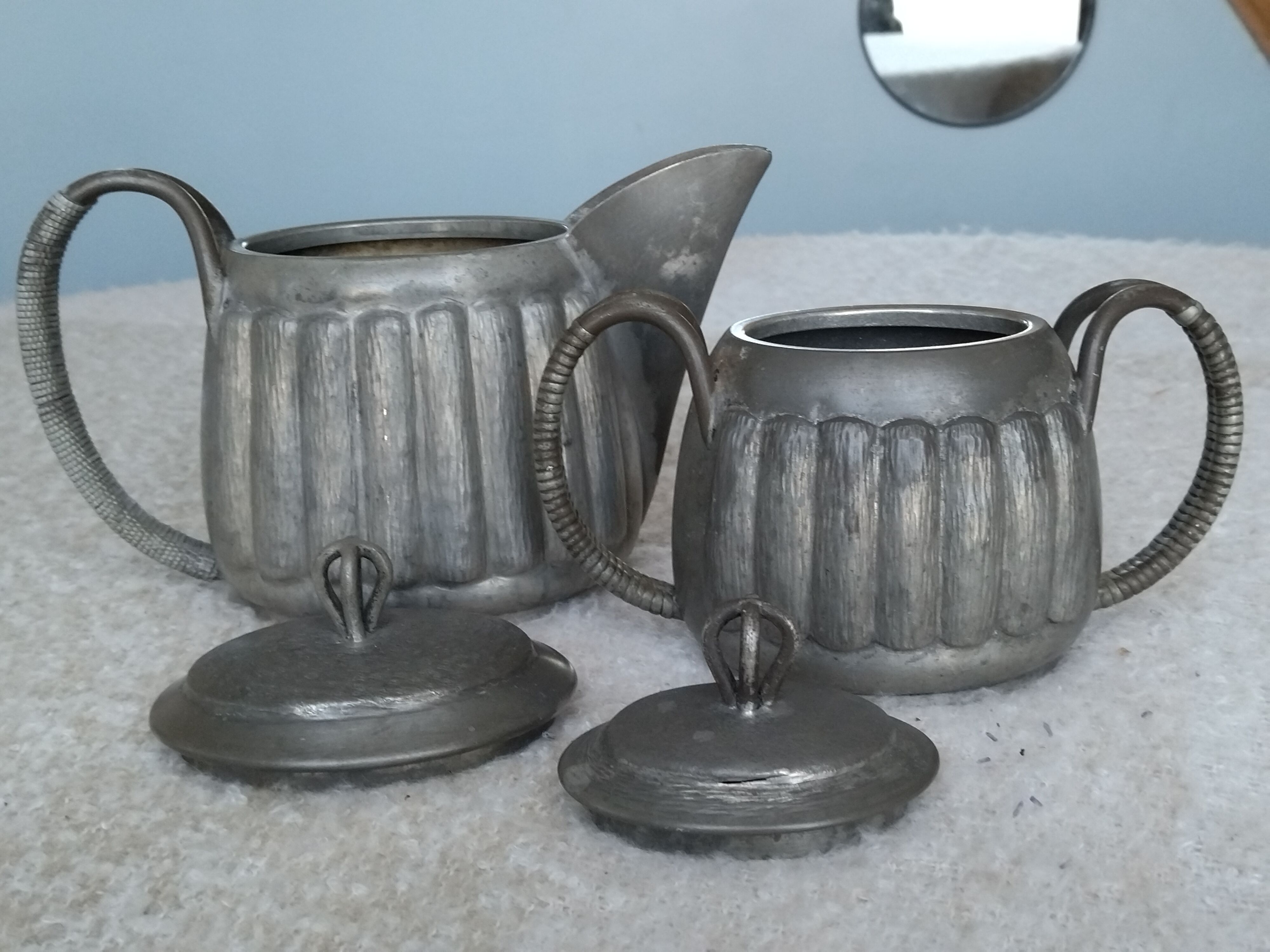 Art deco objects in their art tin juices