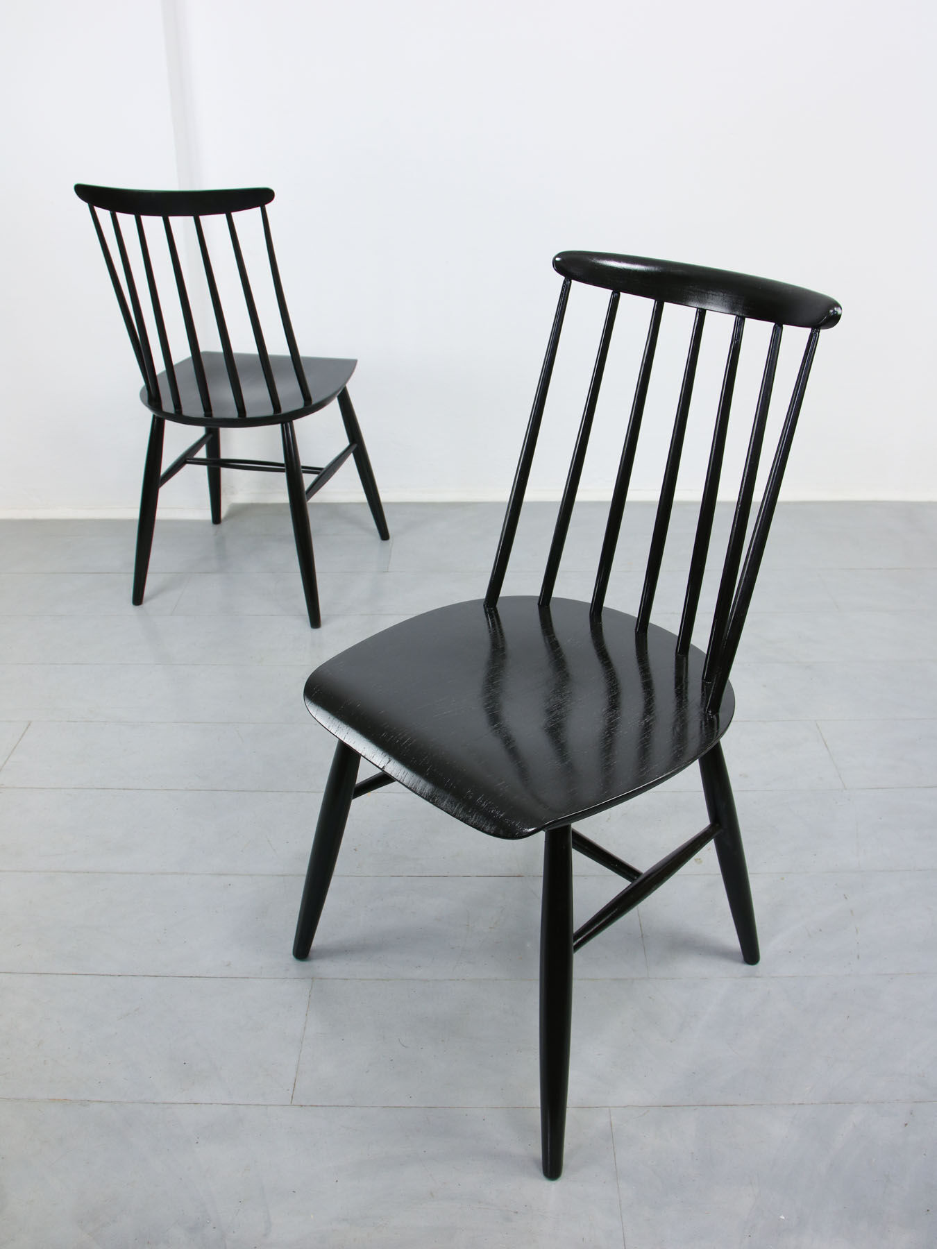 Pair of Black Fanet chair by Ilmari Tapiovaara, 1960s